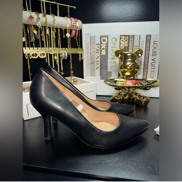 Brown and Black Heels, 2 pairs - Picture 2 of 4